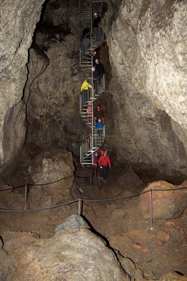 Vatnshellir Cave