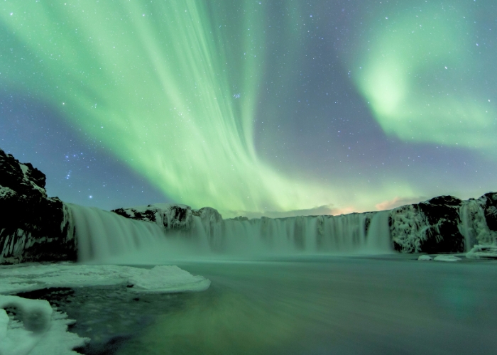 Goðafoss Northern Lights